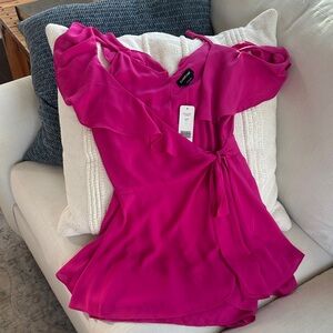 Bebe Ruffle Wrap Romper – Pink – Size 4 (NWT)